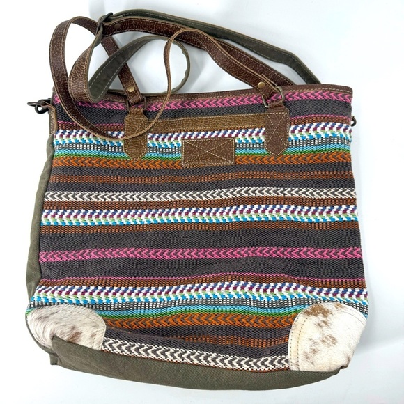 Myra Braided Shoulder bag W / Cowhide , Cotton and Leather. beautifully made - Picture 1 of 10